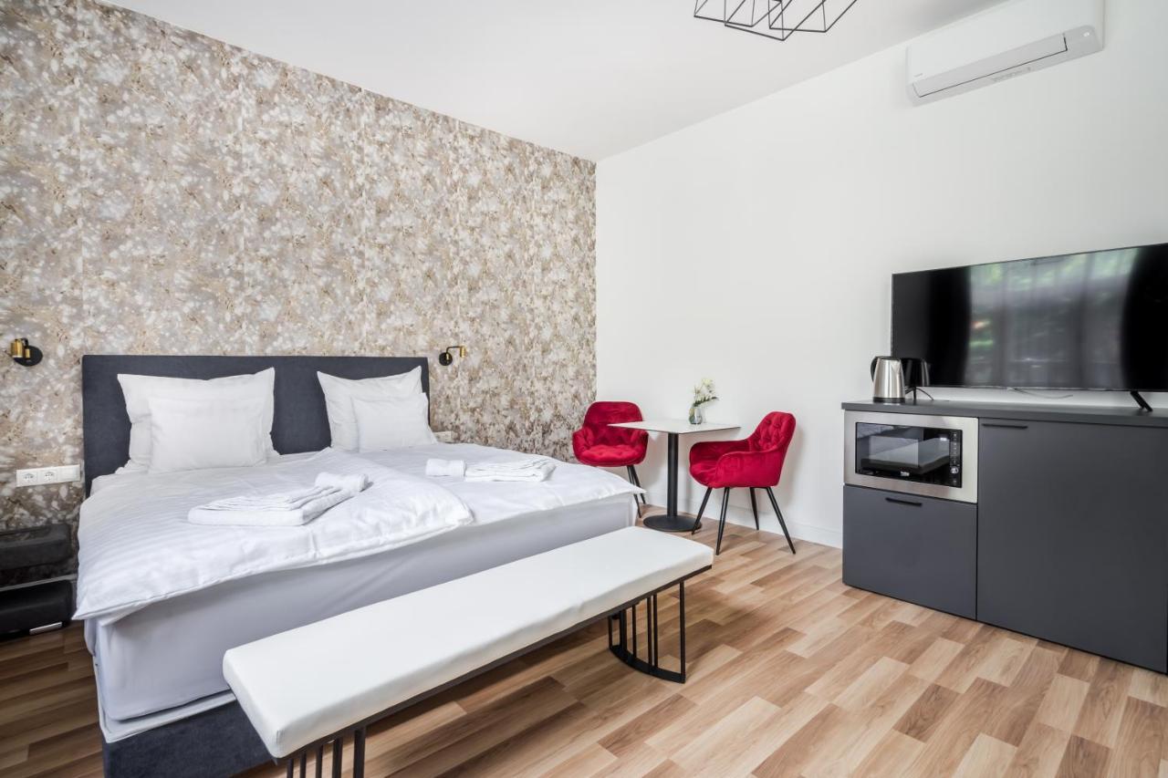 Hotel Clariss Balatonalmádi Zimmer foto