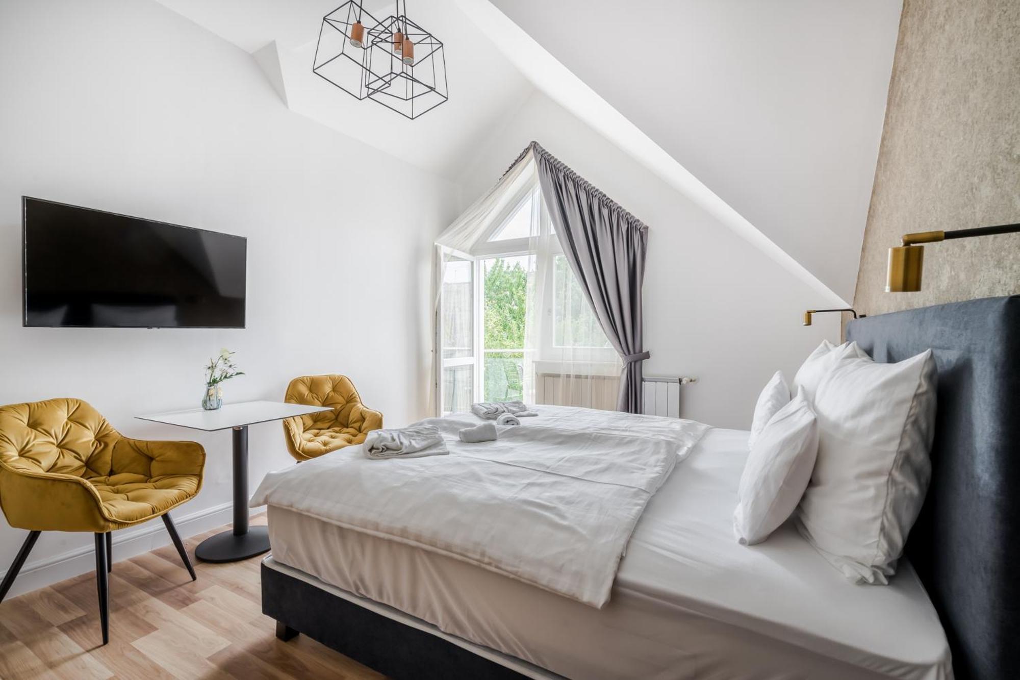 Hotel Clariss Balatonalmádi Zimmer foto