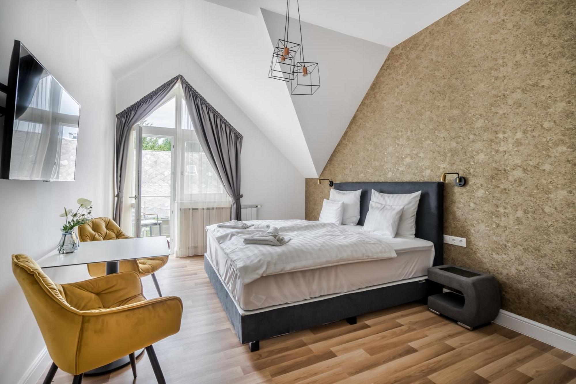 Hotel Clariss Balatonalmádi Zimmer foto