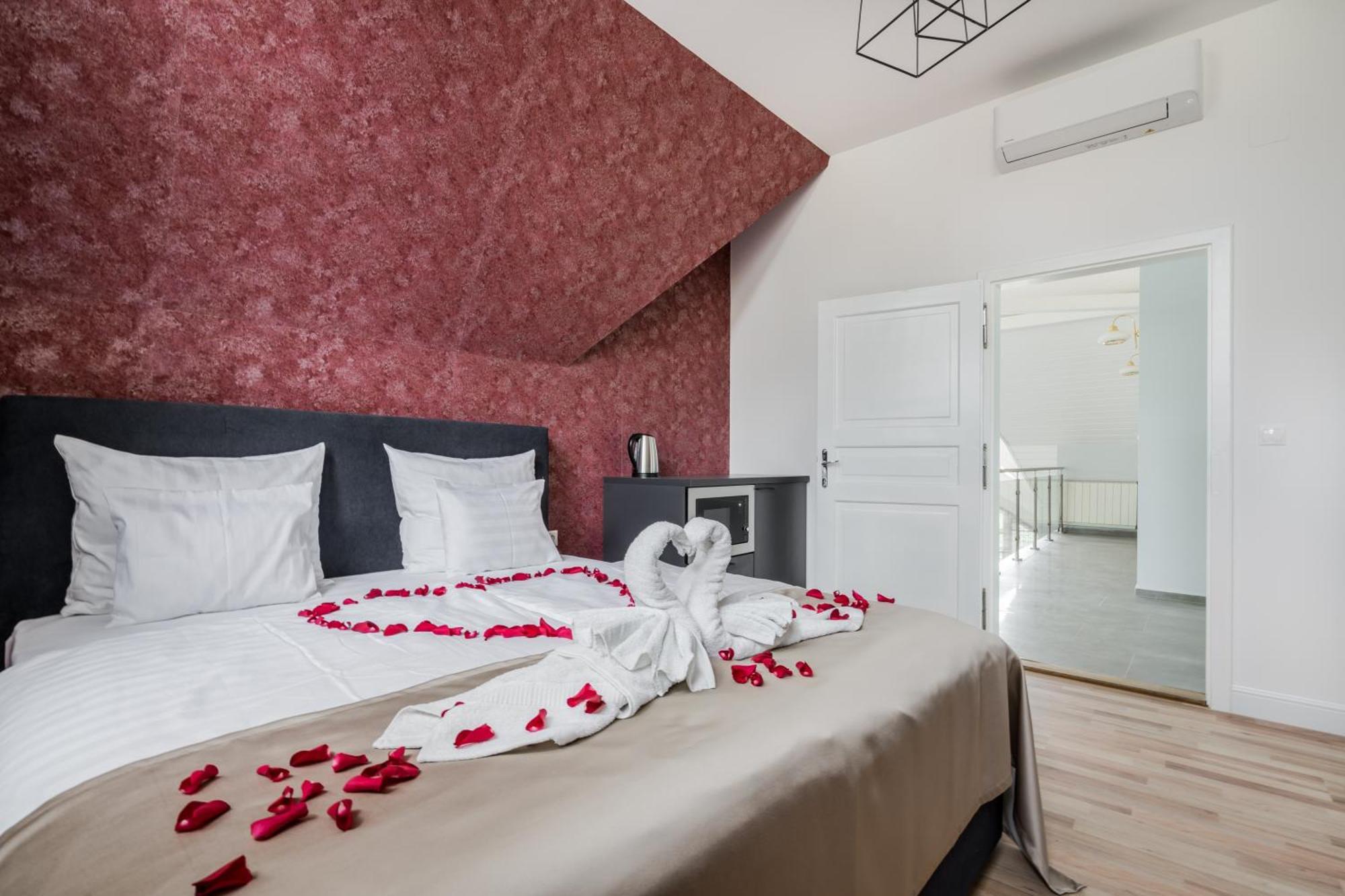 Hotel Clariss Balatonalmádi Zimmer foto